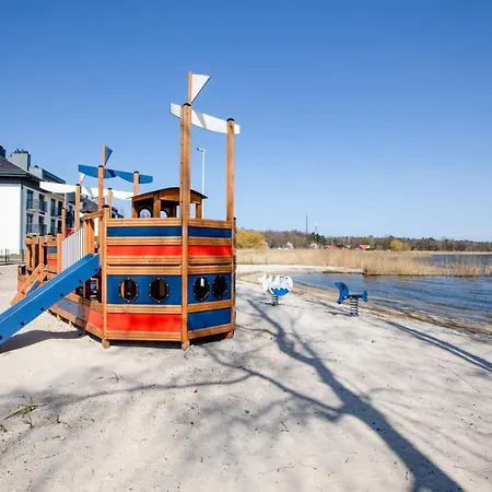 Szmaragdowy By Major Domus Club *